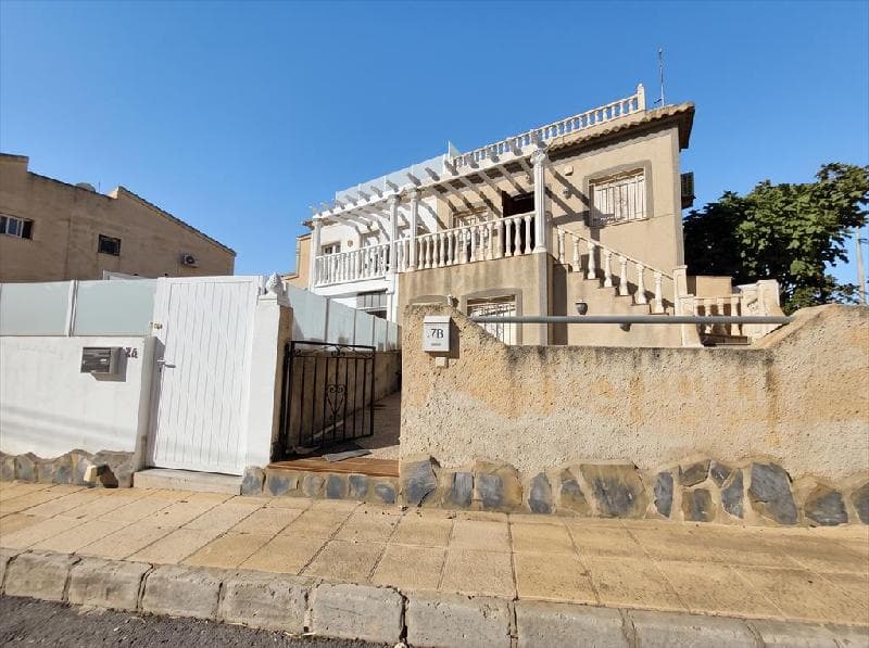 Vivienda pareada en San Miguel de Salinas