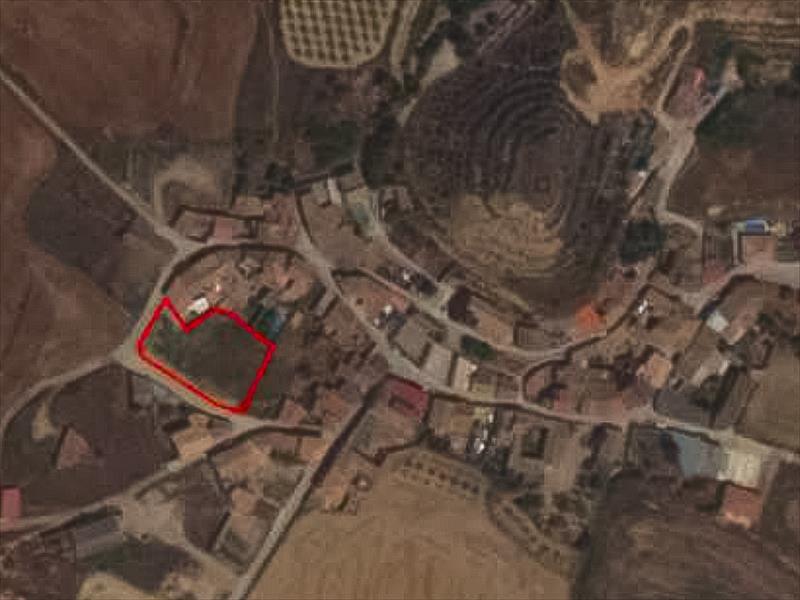 AREA