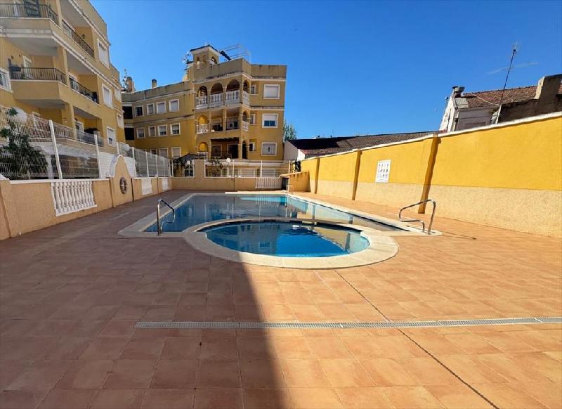 PISCINA COMUNITARIA