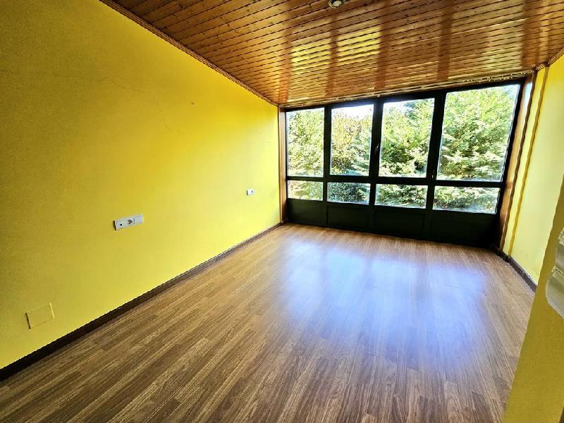 SALON PLANTA BAJO CUBIERTA