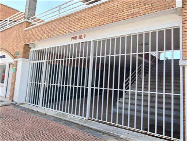 Imagen 2 de Avenida de Elvas-Campus